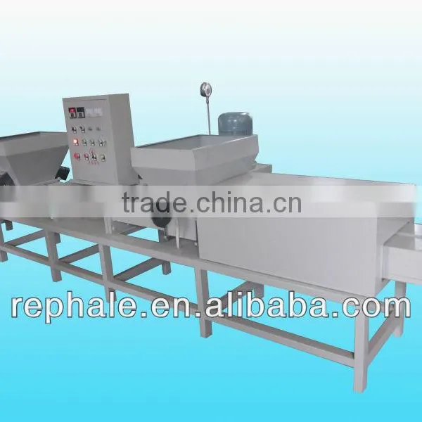 Hot selling sawdust and shavings block compress machine on sale