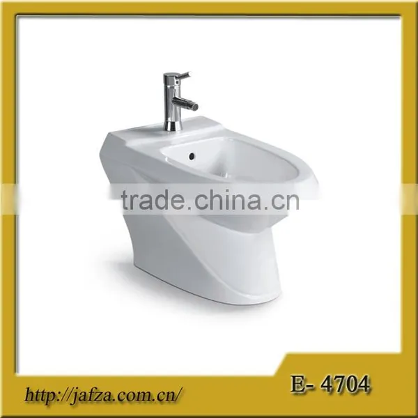 1704 Bathroom Toilet Hing Quality Water Saving Floor Mounted wc Toilet photo-3