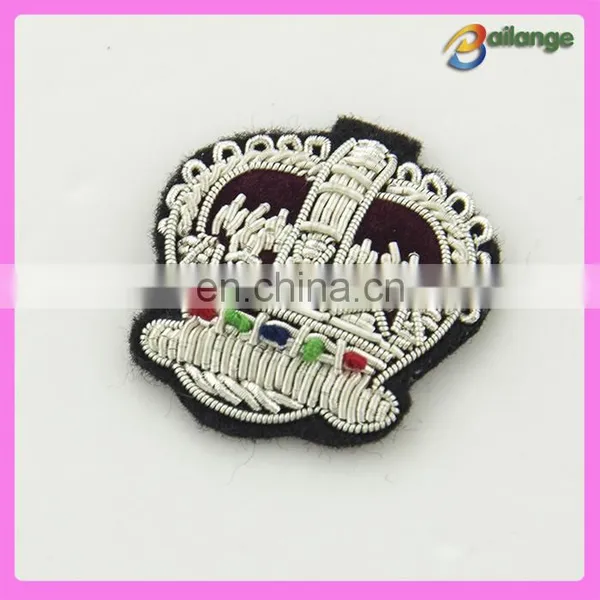 Unique Parrot Designs Metallic Embroidery Patch for Women Bags photo-4