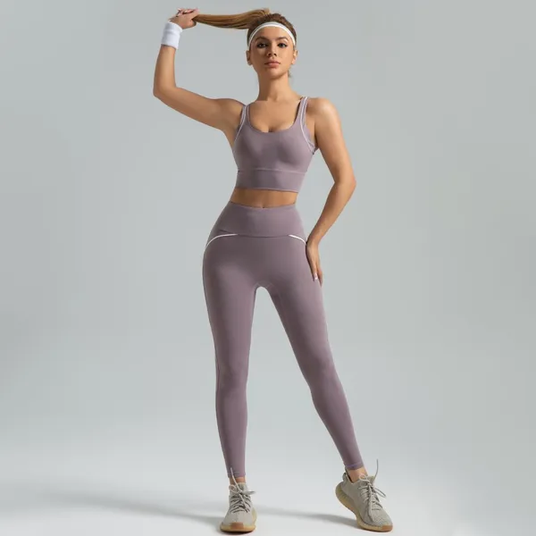 Custom Logo Solid Color Figure Hugging Women's Yoga 2 Piece Set High Intensity Workout Outfit Breathable Highly Elastic Yoga Set