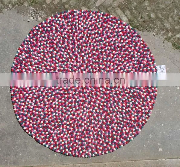 Multi Color Woollen Felt Ball Carpet photo-2