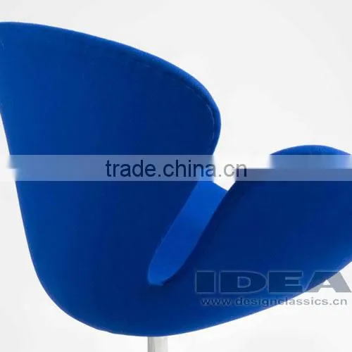 Replica Arne Jocabsen Swan Chair - Blue Fabric photo-6