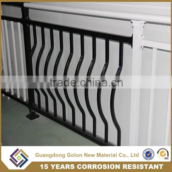 Best Handrail Project Manufacturer Customized Indoor/Outdoor Terrace Metal/ Aluminum Balcony Railing Designs photo-4