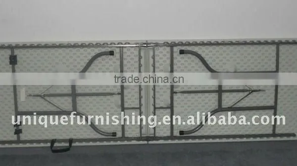 Plastic Folding Table