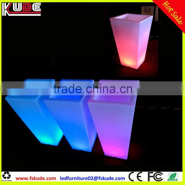 Waterproof PE Plastic Decorative Tall Ladder Flower Pots With LED Light up photo-3