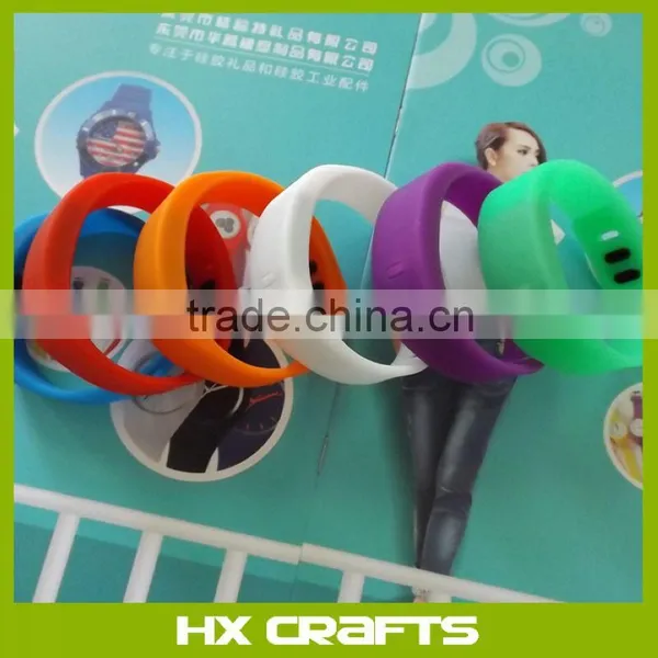 Factory Price Customized LED Bracelet Watch,Wholesale Fashion Bracelet Watch, Men Brand Watch photo-2
