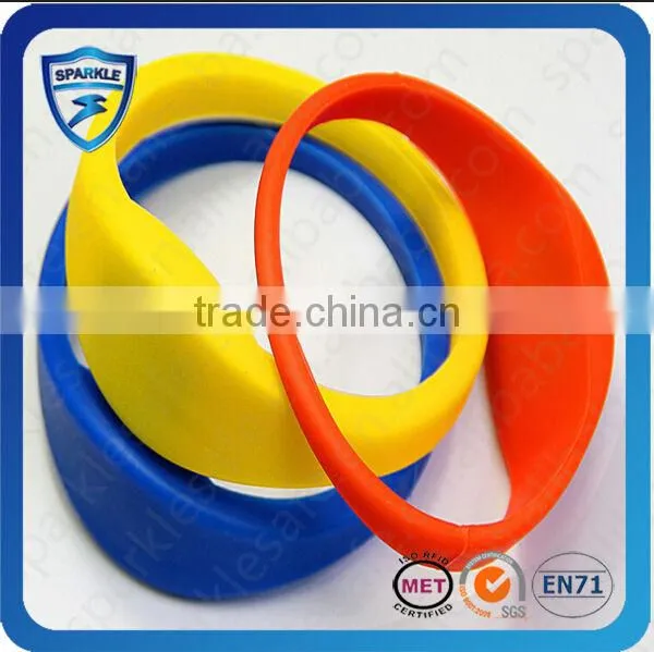 LF 125khz HF 13.56mhz Access Rfid Wristband photo-2