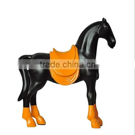 Pink and Black Modern Design Resin Small Horse Statue photo-2