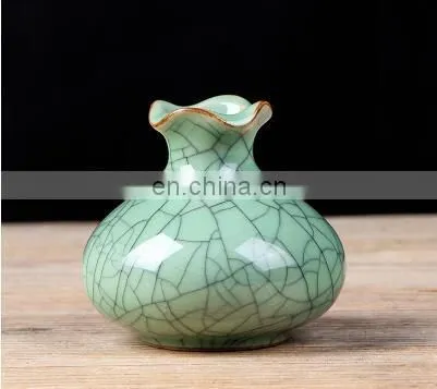 Green Decorative Mini Ceramic Vase Porcelain Ware photo-2