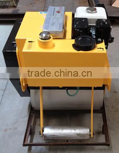 2015 Walk Behind Best-sell Soil Compactor Vibratory Roller photo-2