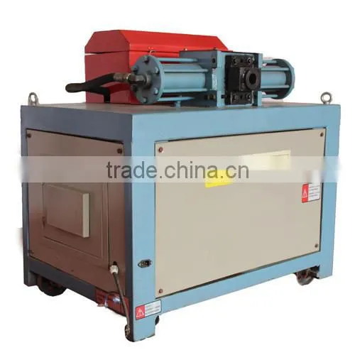 Hydraulic steel tapping machine