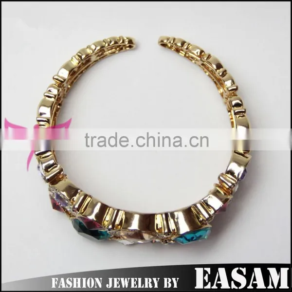 Luxury and Fashion Colorful Crystal Bangle, Fashion Charming Bangle Bracelet, Metal Bracelet photo-4