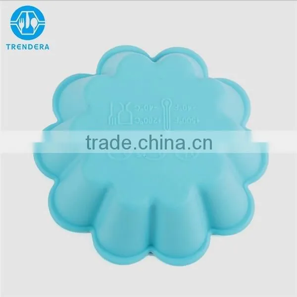 Pretty Flower Shaped Cake Baking Pan photo-2