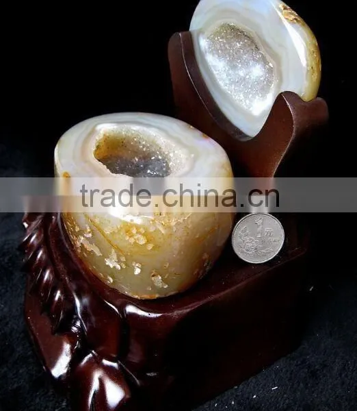 Decorative Large Agate Quartz Geode Cornucopia photo-4