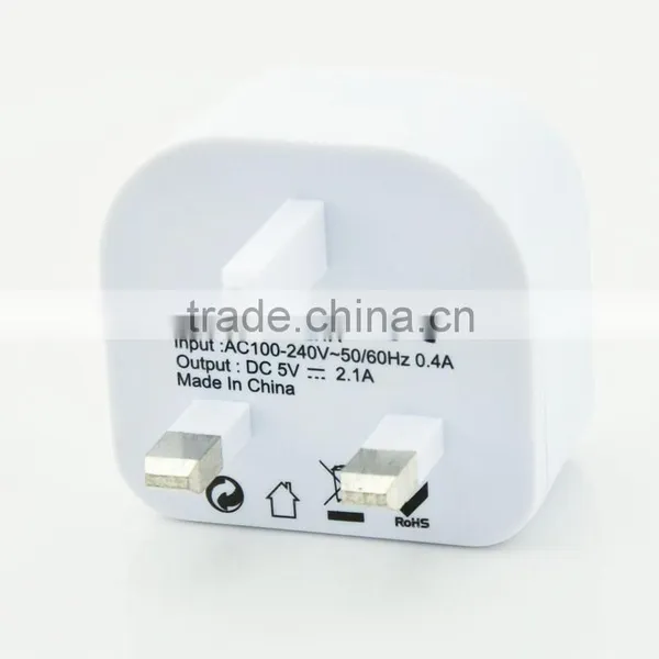 CE ROHS Active Usb Universal Travel Adapter With Usb Charger For UK photo-3