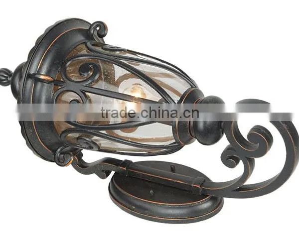 High Quality European Style Outdoor Die Cast Aluminum Street Light photo-4
