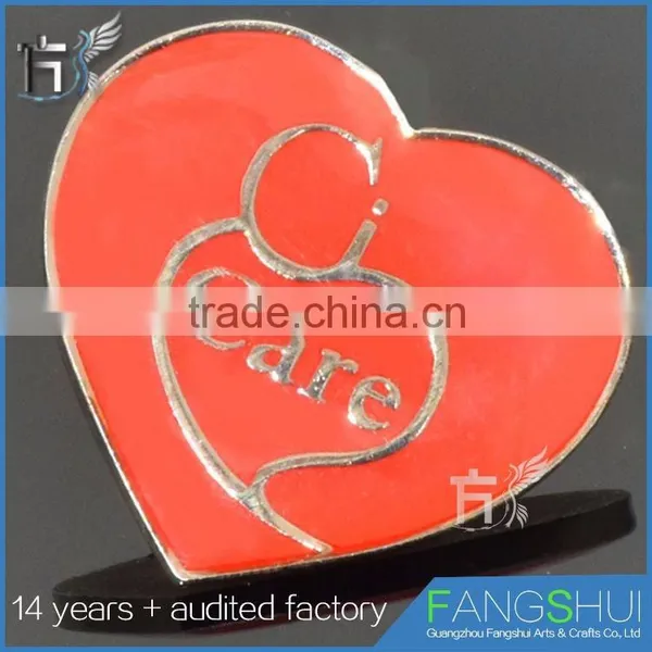Wholesale Fashionable Heart Shaped Pin Badges Low Price on Sale photo-2