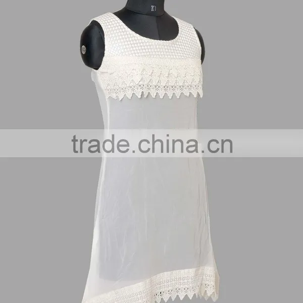 Girls Embroidery Top With White Lace photo-2