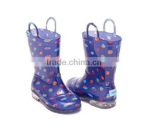 Boys Clear PVC Rain Boots With Handle photo-4
