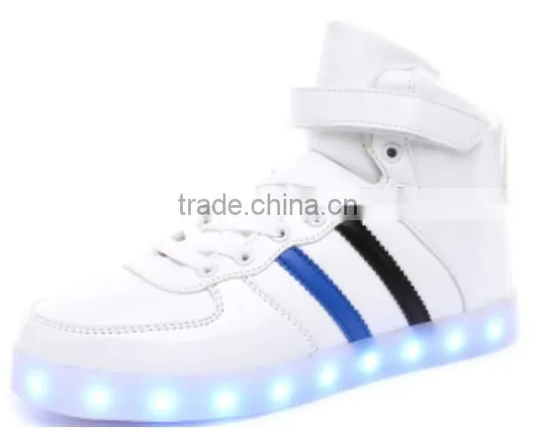 2017 Men Fashion Casual Ankle Shoes Flashing Rechargeable Wholesale photo-2