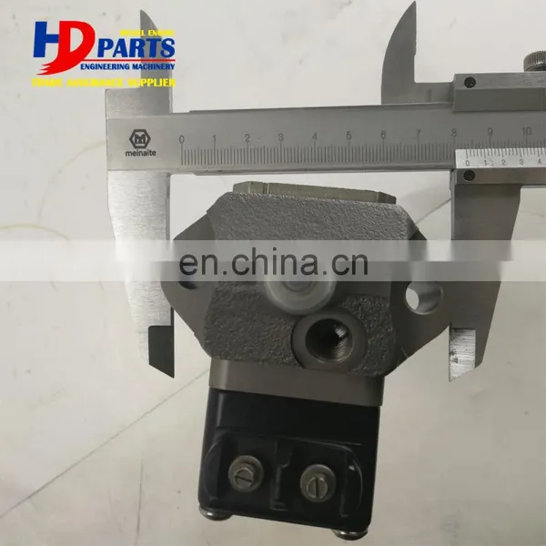 Single Pump D6D 0 414 750 003 Engine Parts photo-5