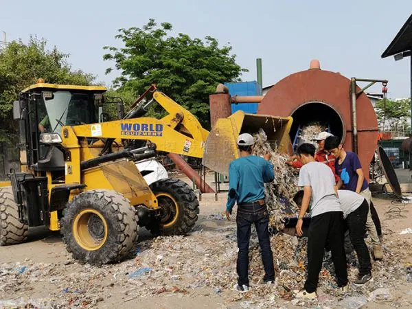 Sold to Spain High Quality and Environmental Protection Waste Tire Recycling to Oil Machine photo-2