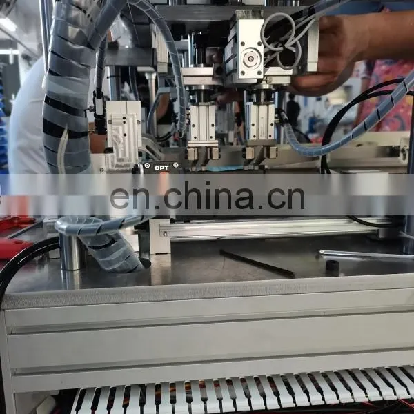 Automatic Ultrasonic Face Mask Spot Welding Machine photo-2
