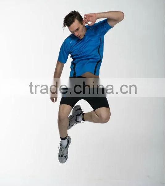Men's Santic Running Wear Sports Jersey Running Shirt OEM Service