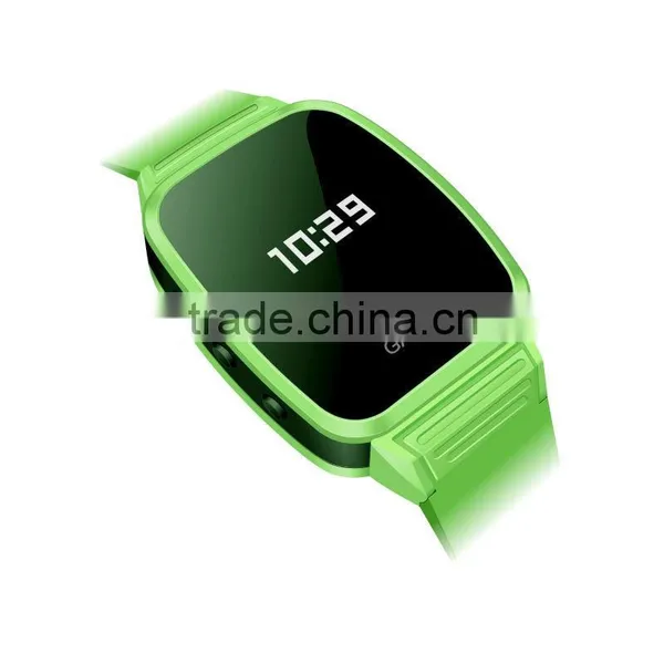 Real Time Gps Tracker Meitrack Waterproof IP65 Safety Kids GPS Watch Phone photo-4