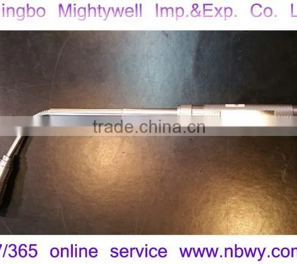 3 LED Flashlight With Extendable Magnet Pick-up photo-2