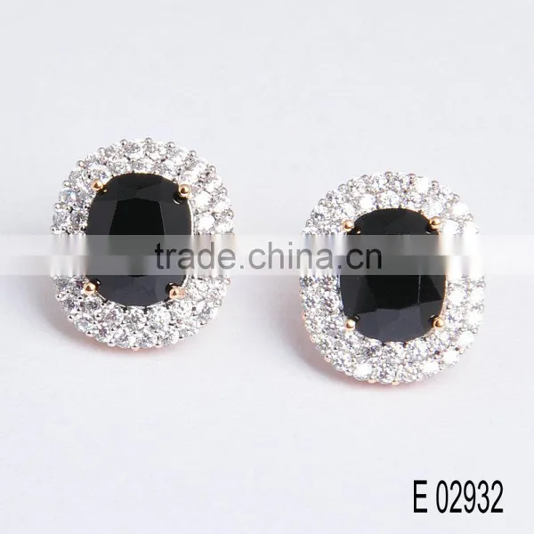 18K Jewelry Gold Earring for Women/ Stock Brass Pictures of Gold Earrings Stud