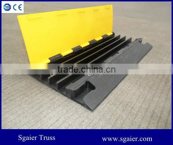 Big Loading 3 Channel Yellow and Black Cable Protector/guard Ramp photo-4