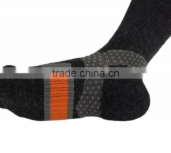Arch and Ankle Support Wool Compression Socks photo-4