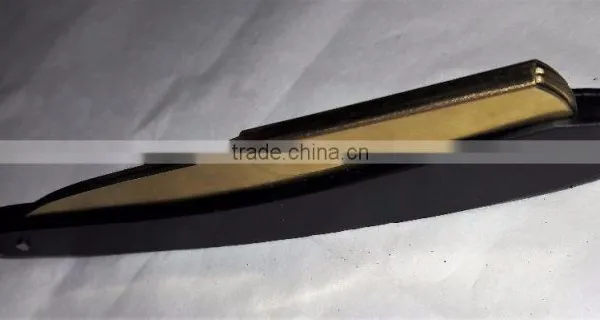 Shaving Razor With Gold Blade With Balck Handle photo-3