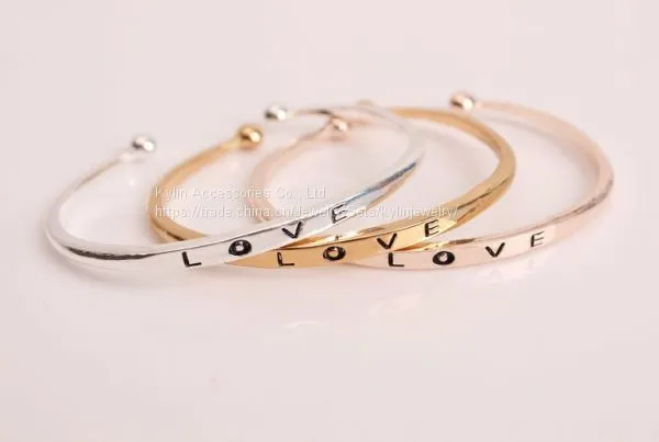 Fashion Jewelry Love Open Bangle photo-3