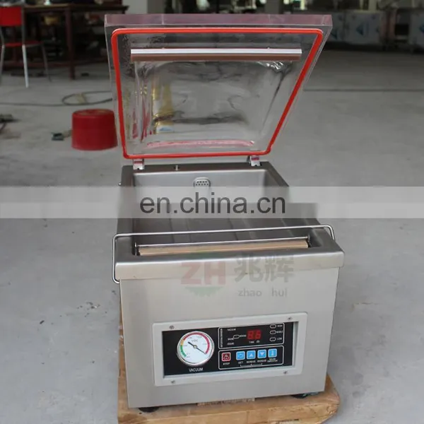 Mini Automatic Vacuum Forming Machine With CE Certification Easy Install and Operation photo-3