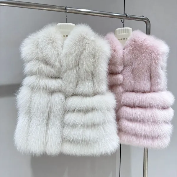 Family Limited SAGA White Fox Whole-Skinned Back Fur Vest Women High-end Hand-Clamped Leather Craft Winter Fox Fur