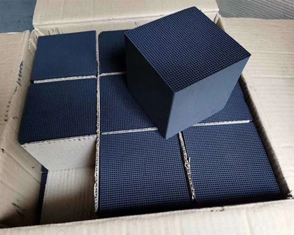 Activated Carbon Charcoal Smoking Filter Deodorant Honeycomb Activated Carbon Black Filter Made in China photo-4