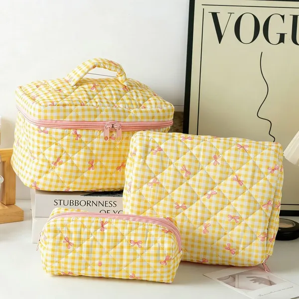 Large Capacity Quilted Floral Cosmetic Bag Set Portable Cotton Makeup Bags Zipper Closure Fashionable Hanging Travel Storage Bag photo-5