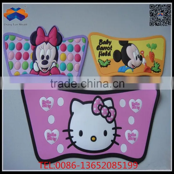 Fashionable Customize OEM/ODM PVC Plastic Dropping Mould and Slipper Upper photo-3