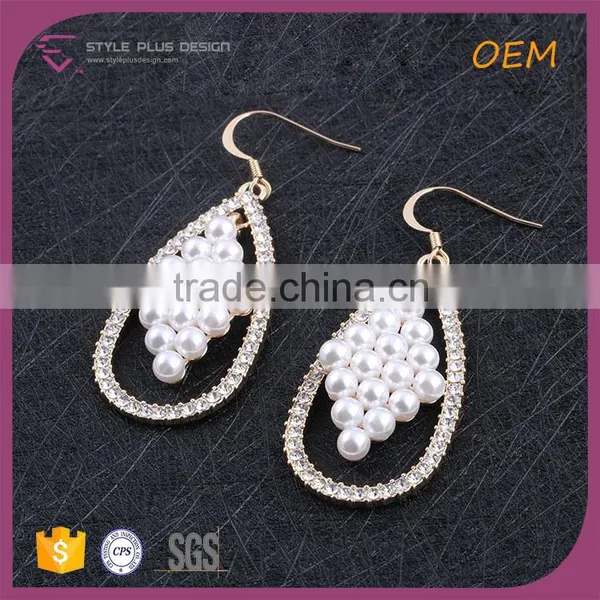 E78066I01 STYLE PLUS Shiny Gold Plate Latest Pearl Design Hanging Earrings Waterdrop Shape Crystal Diamond Around Earrings photo-2
