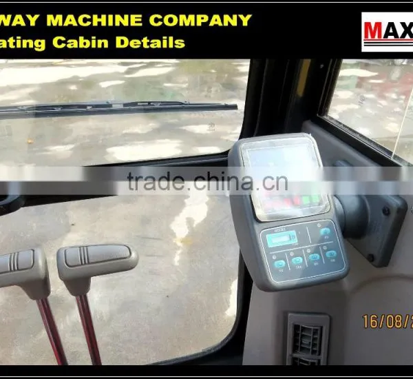 Rubber Crawler Self-unloading Farm Tractor for Muddy Field , Swamp , Wetland , CE / ISO / SGS , Model: CDT60 photo-6