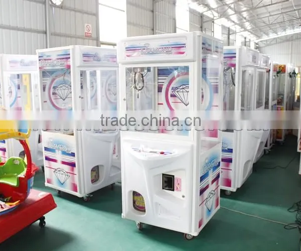LSJQ-756 Diamond Graphics Crane Claw Machine Plush Crane Toy Vending Machine for Sale Mini Crane Game photo-3