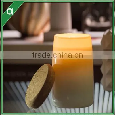 Luxury Eco-friendly Soy Wax Scented Candle in Frosted Glass With Cork Lid photo-5