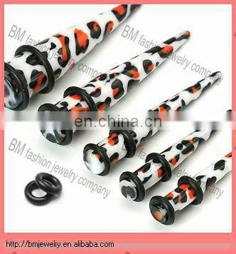Wholesale cheap fashion print ear taper acrylic ear gauges UV piercing jewelry cool earring
