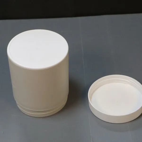 Präzisionsspritzgusswerkzeug für Kunststoff-Weitmaulgläser mit Schraubverschluss, mit Koordinatenmessgerät inspiziert, robustes Design