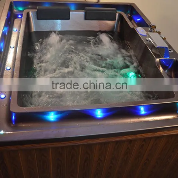 HS-B235 French Tub/ Free Standing Economic Massage Bathtub photo-5
