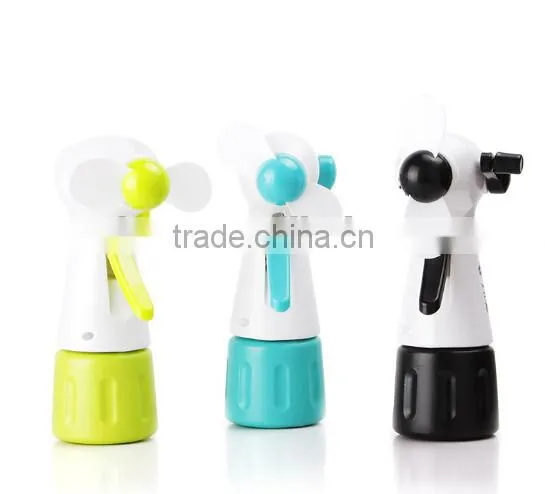 Hot Sale Plastic Mini Handhed Fan/portable Water Spray Fan photo-2