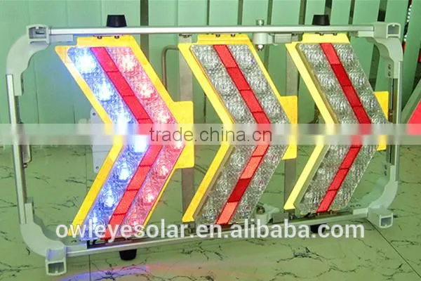 Truck Mounted Led Road Traffic Arrow Guide Light photo-3