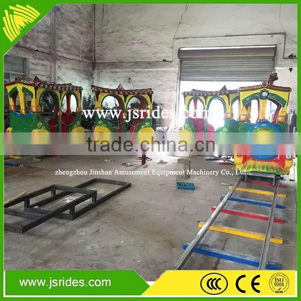 2016 New Electric Train Theme Park Mini Electric Train Kids Ride on Train for Sale photo-3